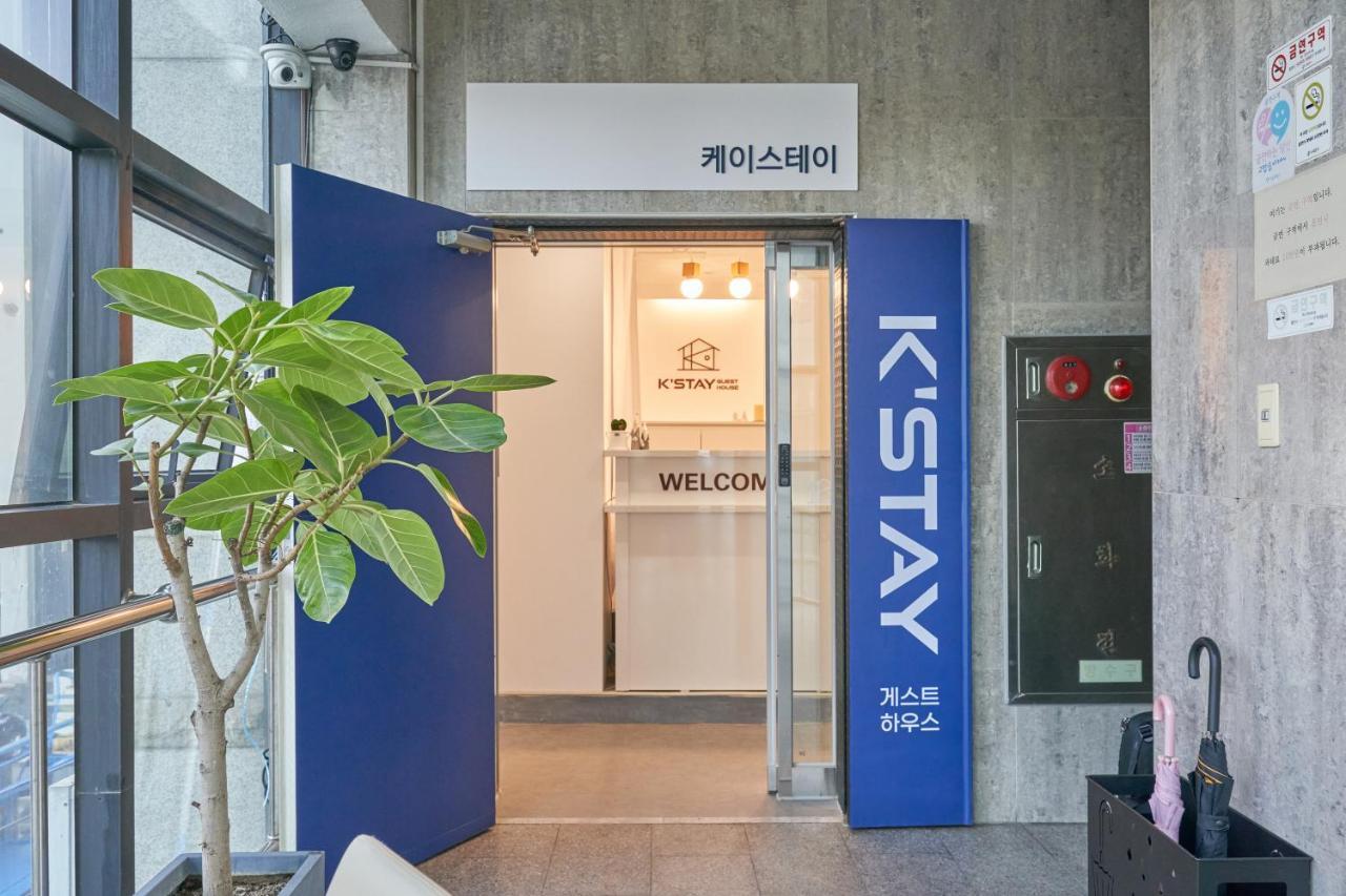 K'Stay Sinchon Seoul Bagian luar foto
